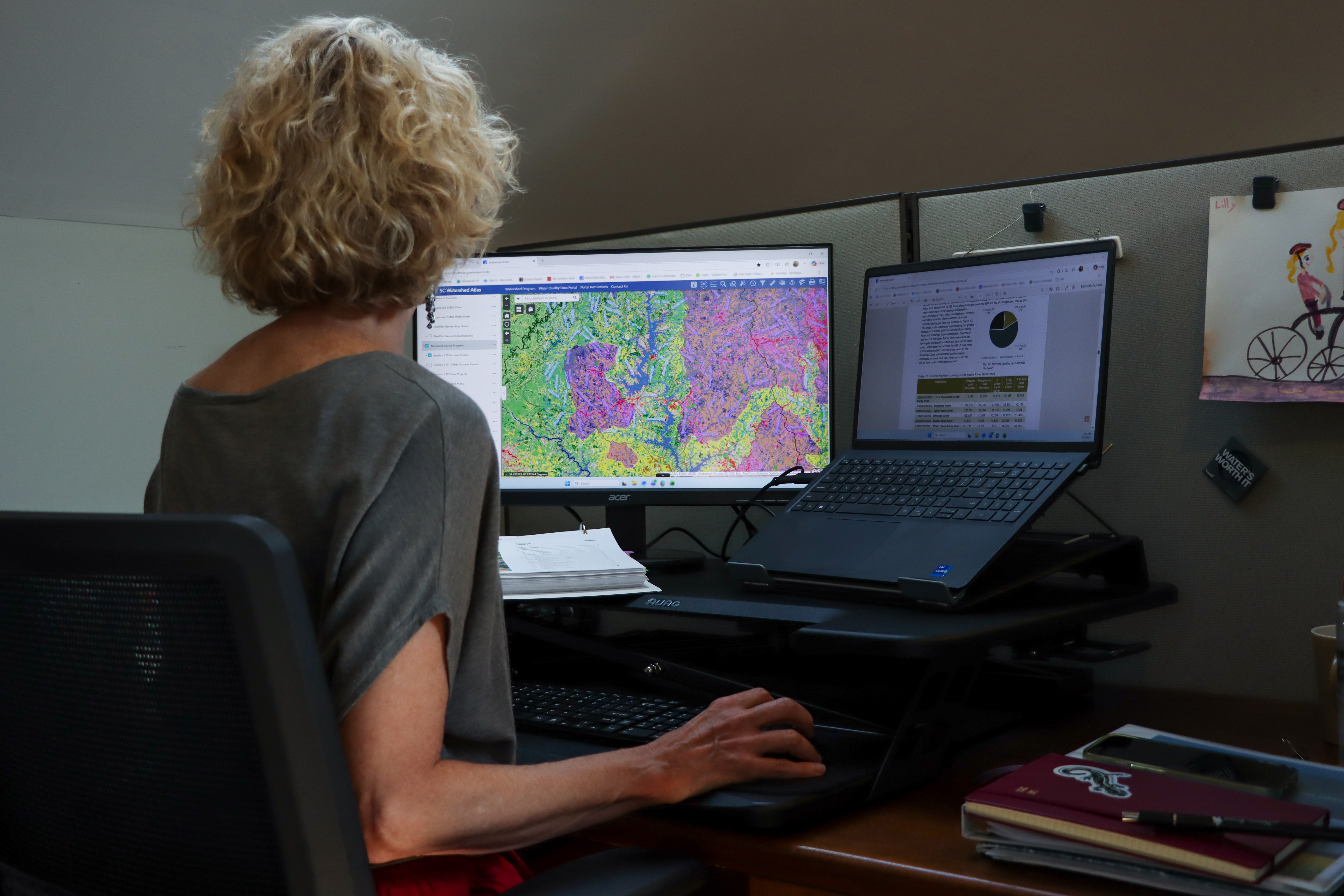 Erika Hollis explores layers of information using the SCDES Watershed Atlas.