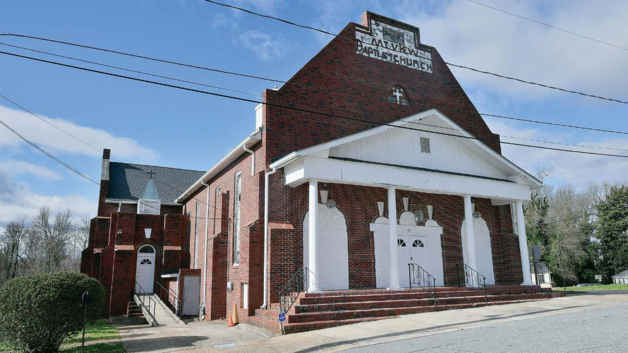 Mountain View Baptist Church in the Newtown neighborhood